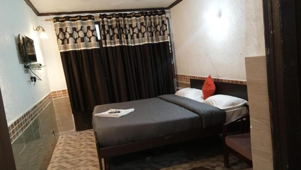 Hotel O Hya'S Homestay デヘラードゥーン エクステリア 写真