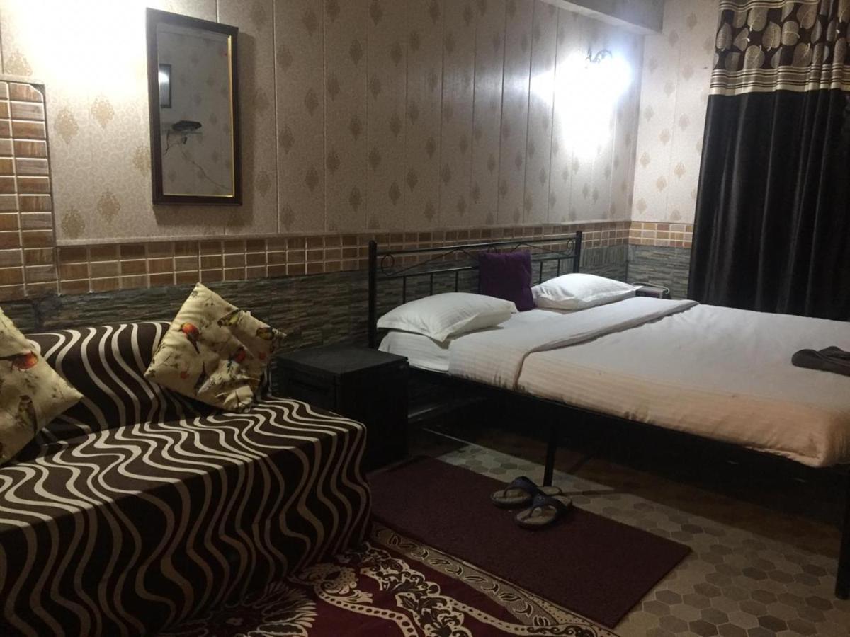 Hotel O Hya'S Homestay デヘラードゥーン エクステリア 写真