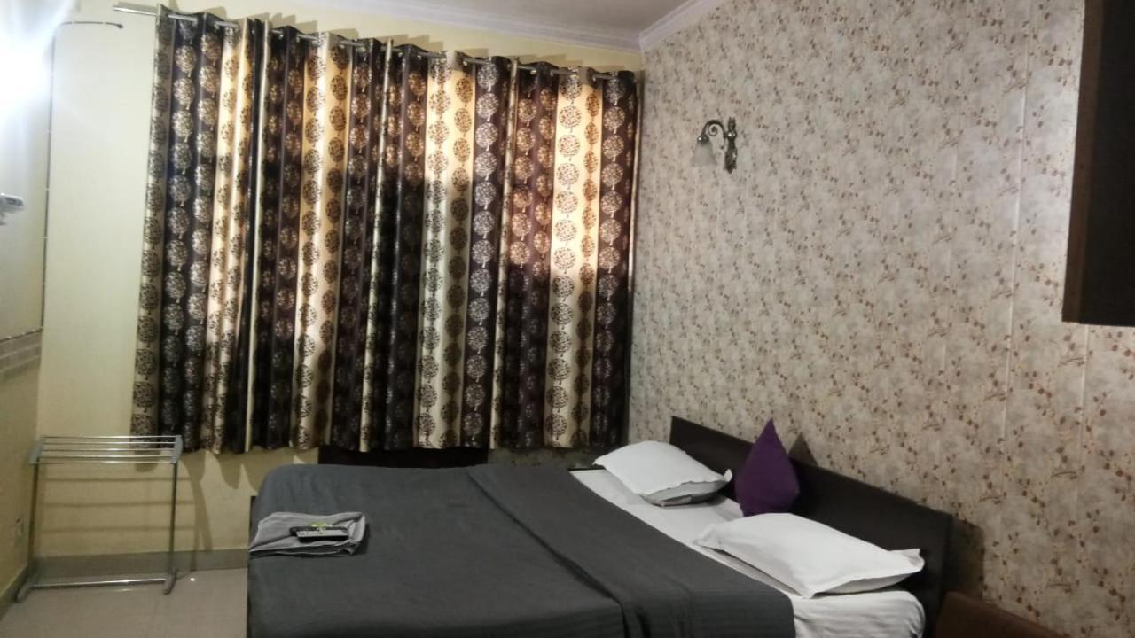 Hotel O Hya'S Homestay デヘラードゥーン エクステリア 写真
