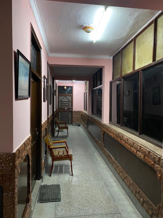 Hotel O Hya'S Homestay デヘラードゥーン エクステリア 写真