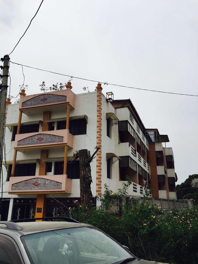 Hotel O Hya'S Homestay デヘラードゥーン エクステリア 写真