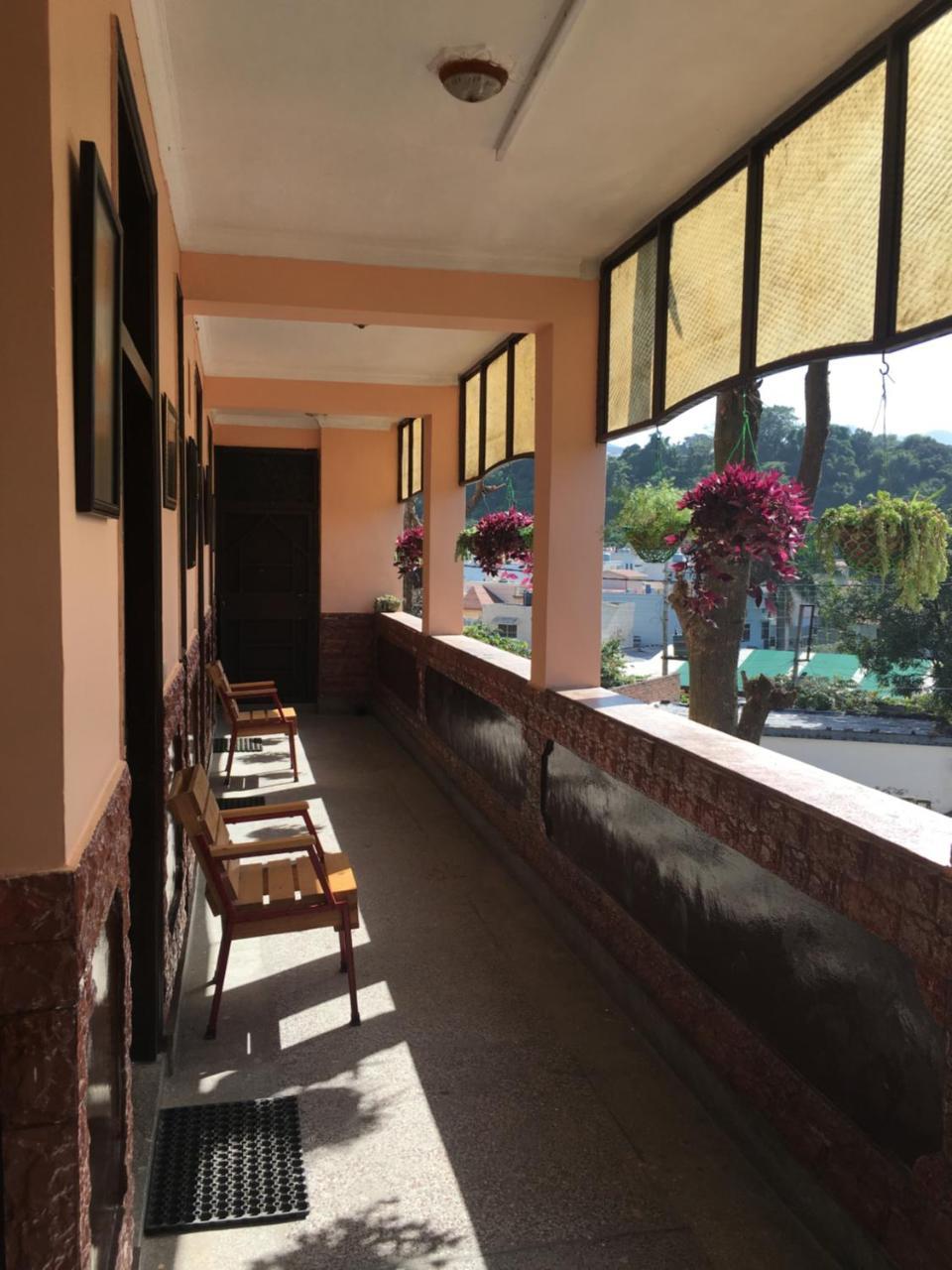 Hotel O Hya'S Homestay デヘラードゥーン エクステリア 写真