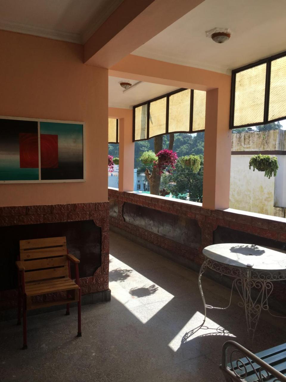Hotel O Hya'S Homestay デヘラードゥーン エクステリア 写真