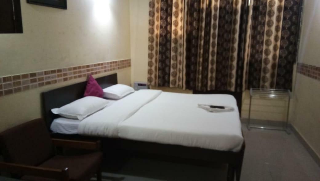 Hotel O Hya'S Homestay デヘラードゥーン エクステリア 写真